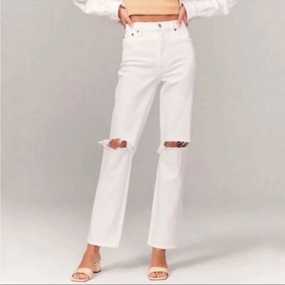 Abercrombie & Fitch Denim - Abercrombie & Fitch White Distressed Jeans High Rise Ankle Straight Size 30/10